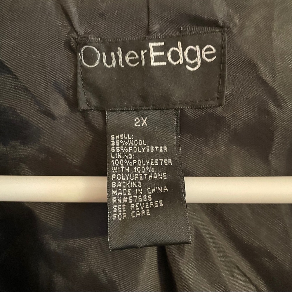 Black Fashion Jacket with Snaps and Pockets - Picture 2 of 6